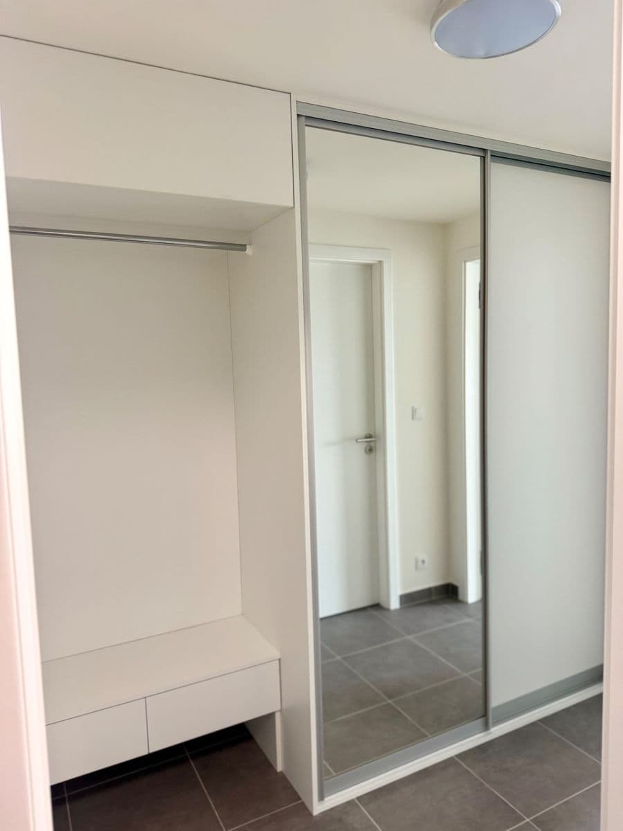 1 bedroom with open-plan kitchen flat to rent, 57 m², Domalípova, Prague, Prague 1 bedroom with open-plan kitchen flat to rent, 57 m², Domalípova, Prague, Prague