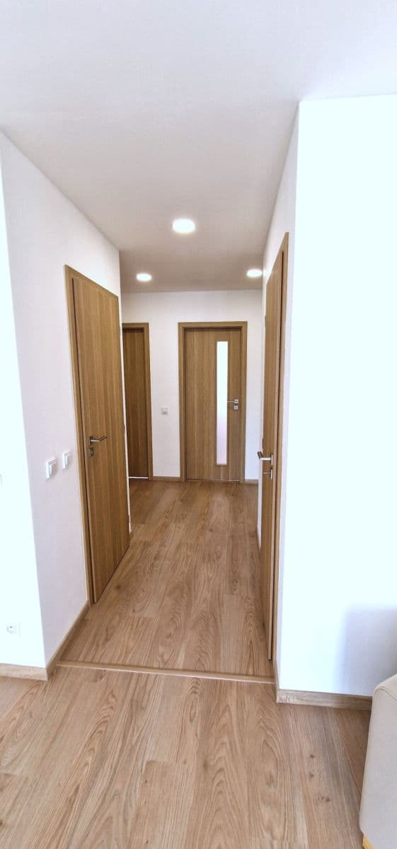 3 bedroom flat to rent, 70 m², Tovární, Beroun, Středočeský Region 3 bedroom flat to rent, 70 m², Tovární, Beroun, Středočeský Region