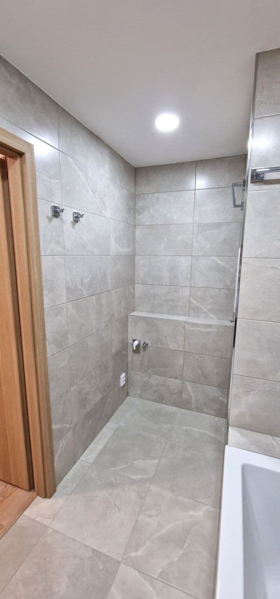 3 bedroom flat to rent, 70 m², Tovární, Beroun, Středočeský Region 3 bedroom flat to rent, 70 m², Tovární, Beroun, Středočeský Region