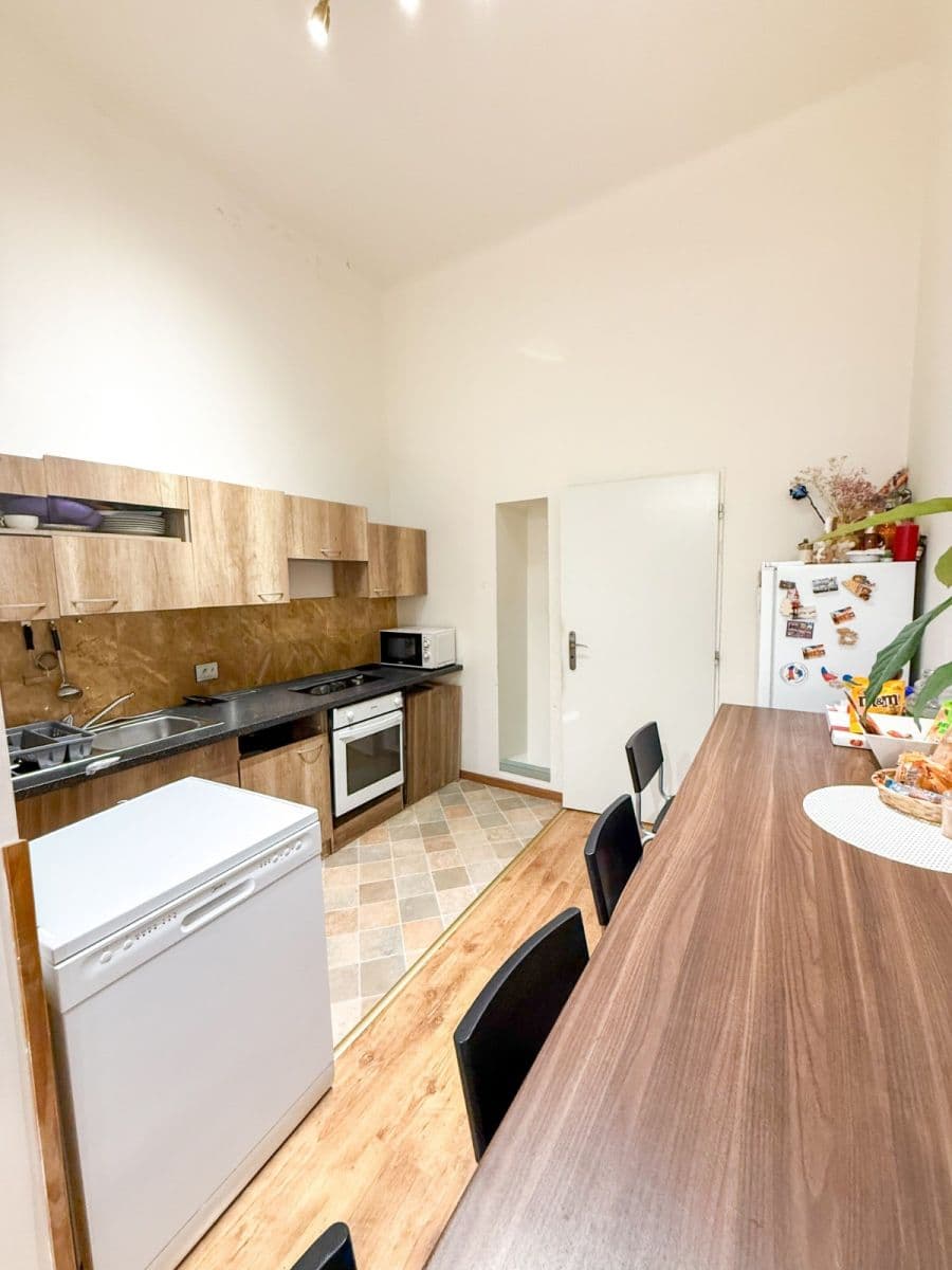 1 bedroom flat to rent, 42 m², Husitská, Prague, Prague 1 bedroom flat to rent, 42 m², Husitská, Prague, Prague