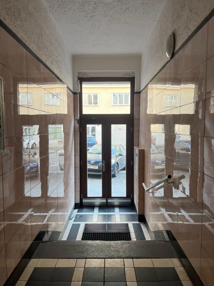 Studio flat to rent, 25 m², Písecká, Prague, Prague Studio flat to rent, 25 m², Písecká, Prague, Prague