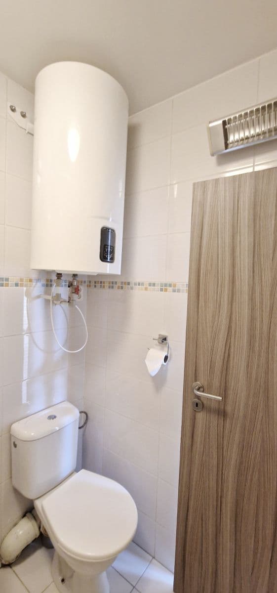 Studio flat to rent, 46 m², Zdařilá, Prague, Prague Studio flat to rent, 46 m², Zdařilá, Prague, Prague