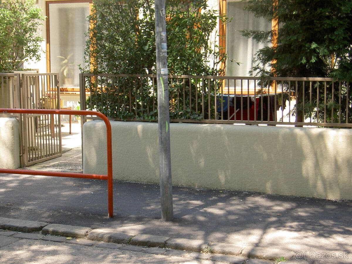 4 bedroom flat for sale, 243 m², Jedlíkova, Bratislava - mestská časť Staré Mesto, Bratislavský Region 4 bedroom flat for sale, 243 m², Jedlíkova, Bratislava - mestská časť Staré Mesto, Bratislavský Region