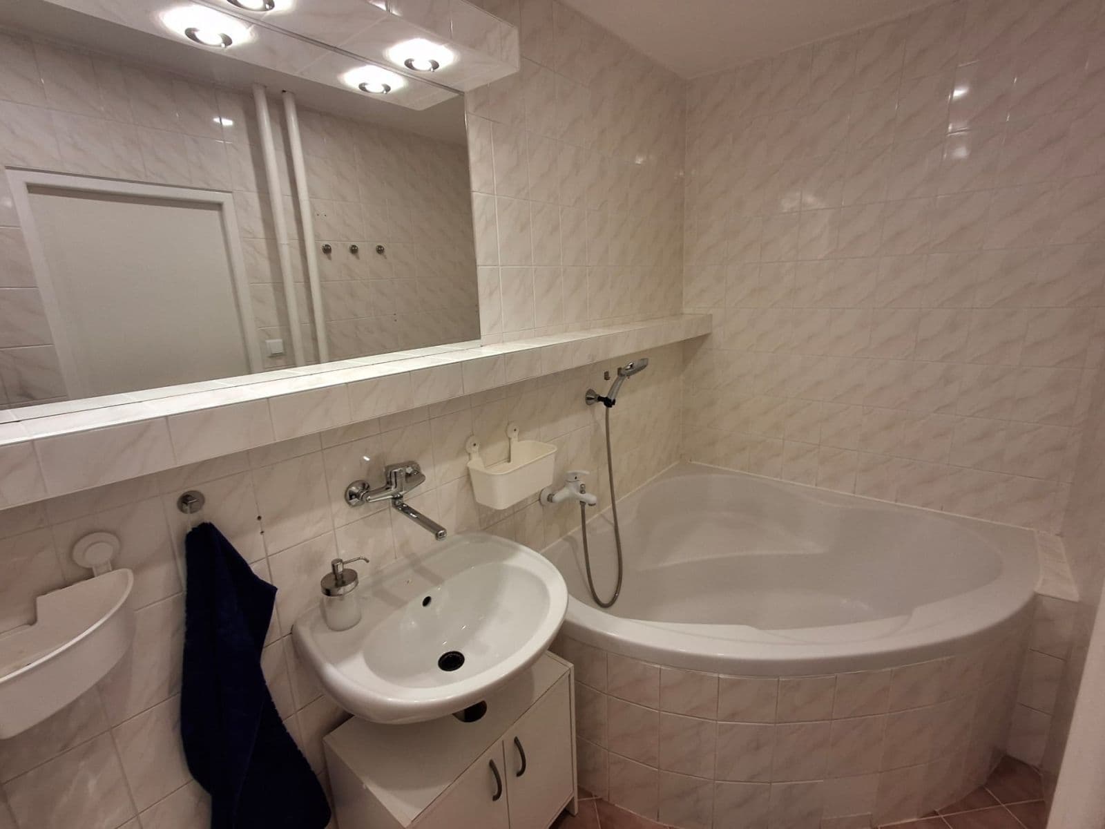 2 bedroom flat to rent, 56 m², Slavíčkova, Brno, Jihomoravský Region 2 bedroom flat to rent, 56 m², Slavíčkova, Brno, Jihomoravský Region