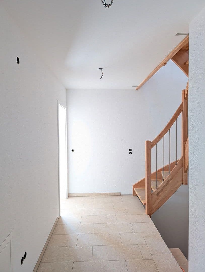 house to rent, 153 m², Boschstraße 6, Heldenstein, Bavaria house to rent, 153 m², Boschstraße 6, Heldenstein, Bavaria