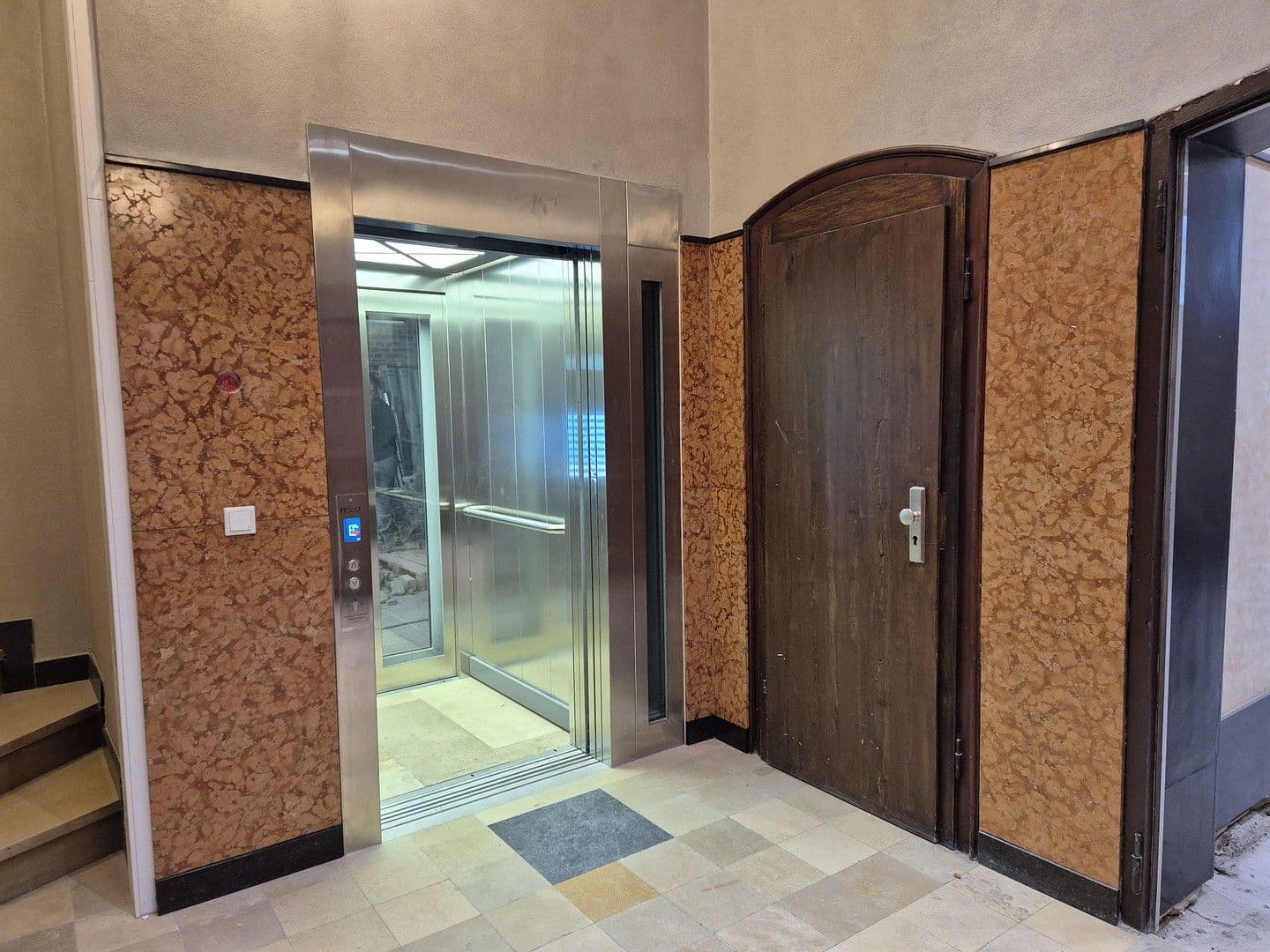 office to rent, 600 m², Düsseldorf, North Rhine-Westphalia office to rent, 600 m², Düsseldorf, North Rhine-Westphalia