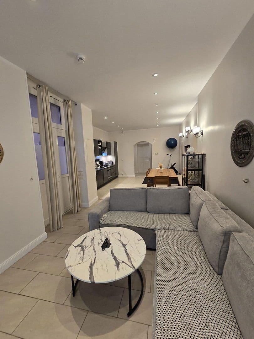 4 bedroom flat to rent, 120 m², Berlin, Berlin 4 bedroom flat to rent, 120 m², Berlin, Berlin