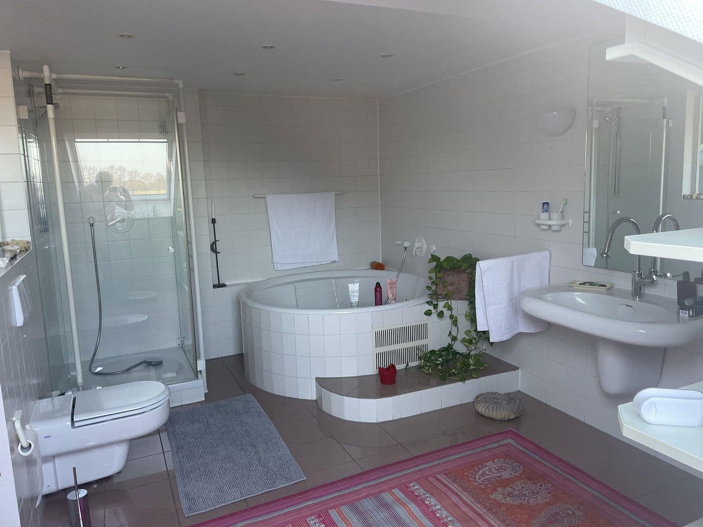 house to rent, 210 m², Gutenbergstr. 3, Isernhagen NB, Isernhagen, Lower Saxony house to rent, 210 m², Gutenbergstr. 3, Isernhagen NB, Isernhagen, Lower Saxony