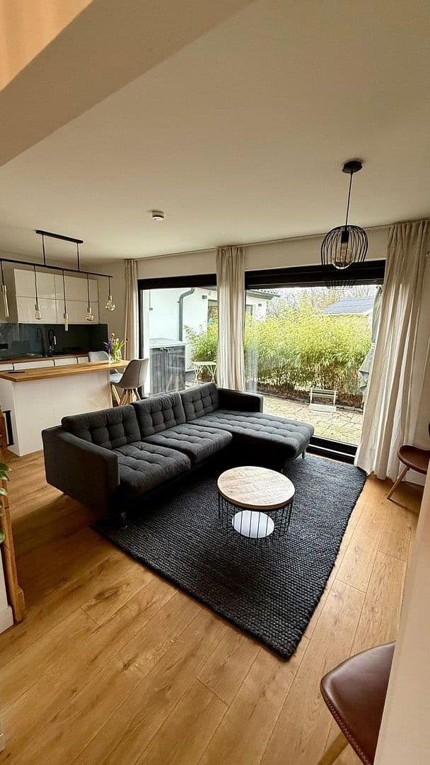 1 bedroom with open-plan kitchen flat to rent, 60 m², Köln, North Rhine-Westphalia 1 bedroom with open-plan kitchen flat to rent, 60 m², Köln, North Rhine-Westphalia