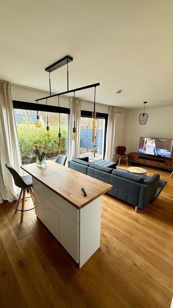 1 bedroom with open-plan kitchen flat to rent, 60 m², Köln, North Rhine-Westphalia 1 bedroom with open-plan kitchen flat to rent, 60 m², Köln, North Rhine-Westphalia