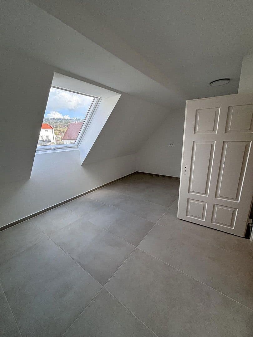 3 bedroom flat to rent, 105 m², Lorch, Baden-Württemberg 3 bedroom flat to rent, 105 m², Lorch, Baden-Württemberg