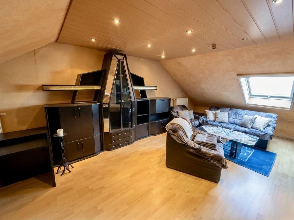 house for sale, 115 m², Händelstraße 39, Niederkassel, North Rhine-Westphalia house for sale, 115 m², Händelstraße 39, Niederkassel, North Rhine-Westphalia