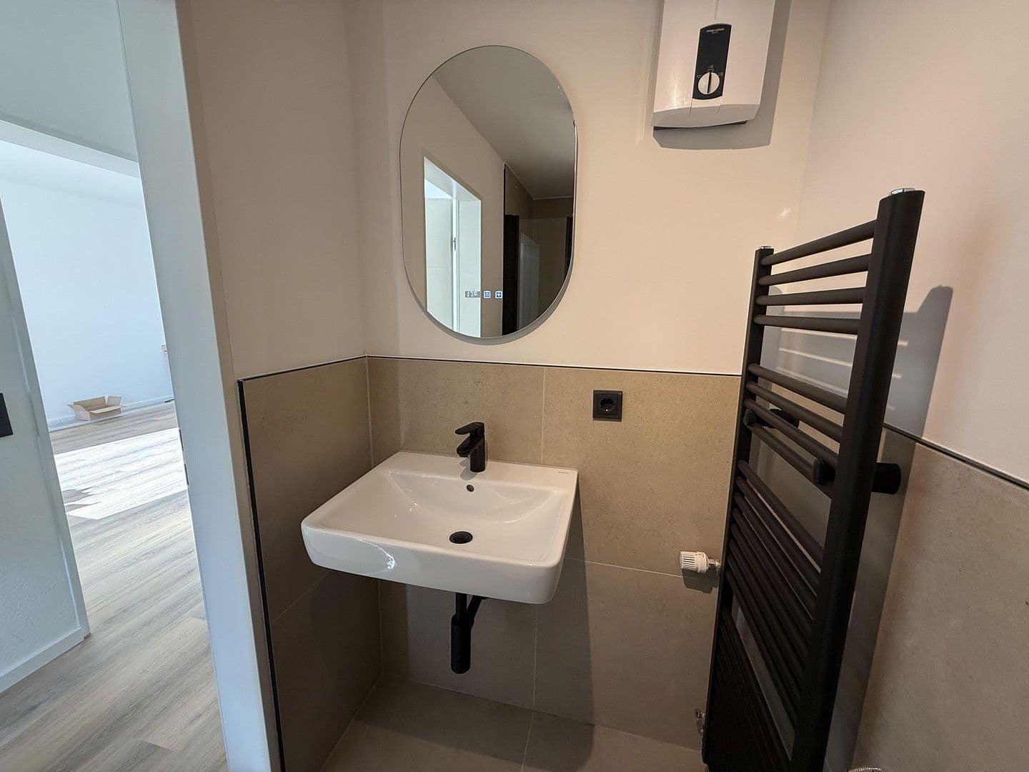 Studio flat to rent, 35 m², Neu Löhdorf 17, Solingen, North Rhine-Westphalia Studio flat to rent, 35 m², Neu Löhdorf 17, Solingen, North Rhine-Westphalia