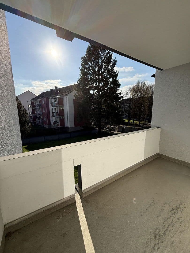 Studio flat to rent, 35 m², Neu Löhdorf 17, Solingen, North Rhine-Westphalia Studio flat to rent, 35 m², Neu Löhdorf 17, Solingen, North Rhine-Westphalia