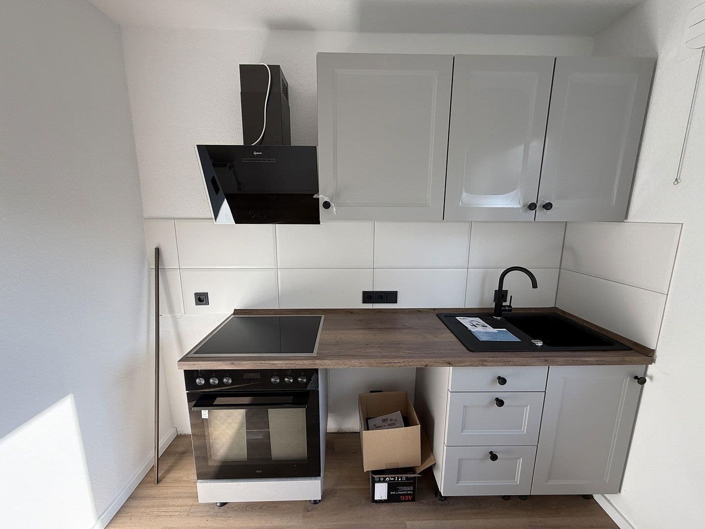 Studio flat to rent, 35 m², Neu Löhdorf 17, Solingen, North Rhine-Westphalia Studio flat to rent, 35 m², Neu Löhdorf 17, Solingen, North Rhine-Westphalia