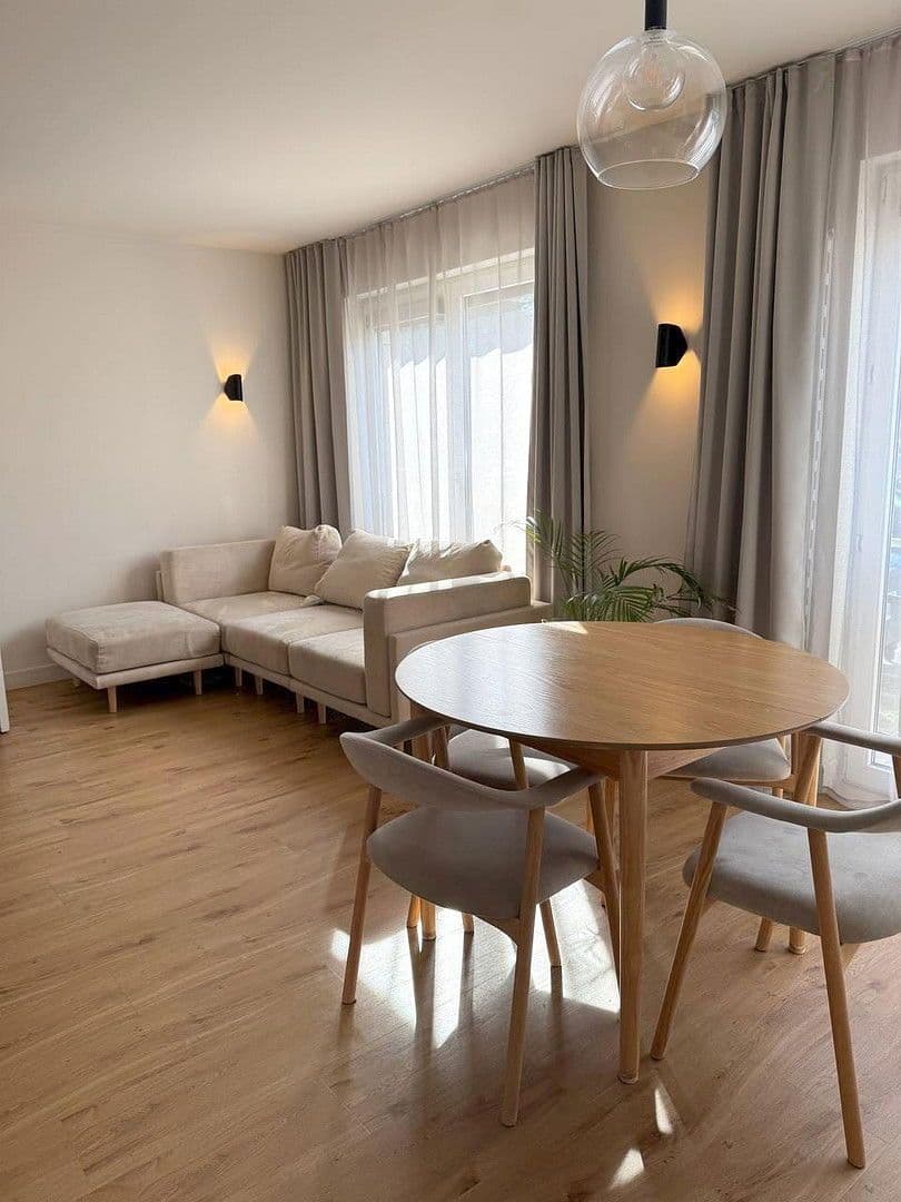 3 bedroom with open-plan kitchen flat to rent, 100 m², Kaiserswerther str. 73, Dusseldorf, North Rhine-Westphalia 3 bedroom with open-plan kitchen flat to rent, 100 m², Kaiserswerther str. 73, Dusseldorf, North Rhine-Westphalia