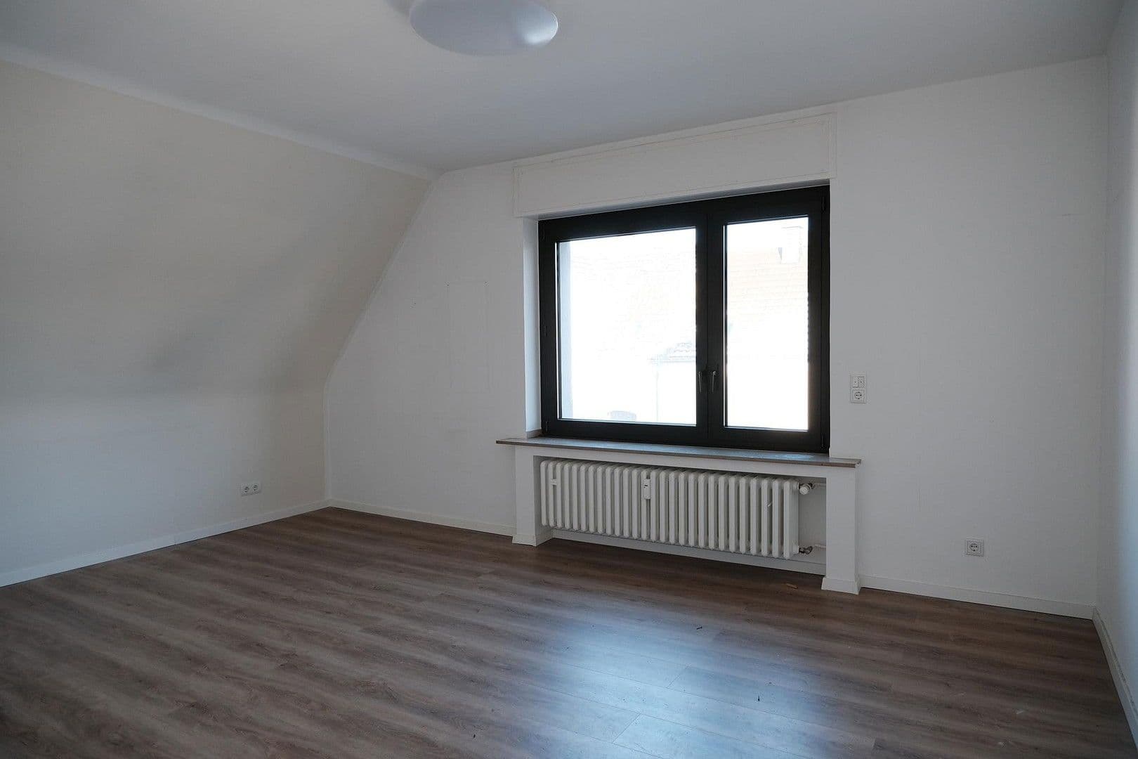 4 bedroom flat to rent, 120 m², Essenberger Straße 82, Moers, North Rhine-Westphalia 4 bedroom flat to rent, 120 m², Essenberger Straße 82, Moers, North Rhine-Westphalia