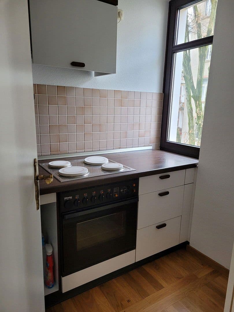 2 bedroom flat to rent, 43 m², Frankfurt am Main, Hesse 2 bedroom flat to rent, 43 m², Frankfurt am Main, Hesse