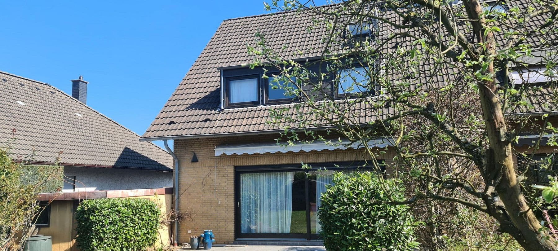 house for sale, 156 m², Gravenberger Weg 11, Langenfeld (Rheinland), North Rhine-Westphalia house for sale, 156 m², Gravenberger Weg 11, Langenfeld (Rheinland), North Rhine-Westphalia