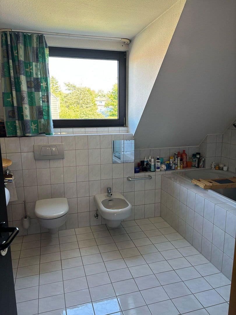 house for sale, 156 m², Gravenberger Weg 11, Langenfeld (Rheinland), North Rhine-Westphalia house for sale, 156 m², Gravenberger Weg 11, Langenfeld (Rheinland), North Rhine-Westphalia