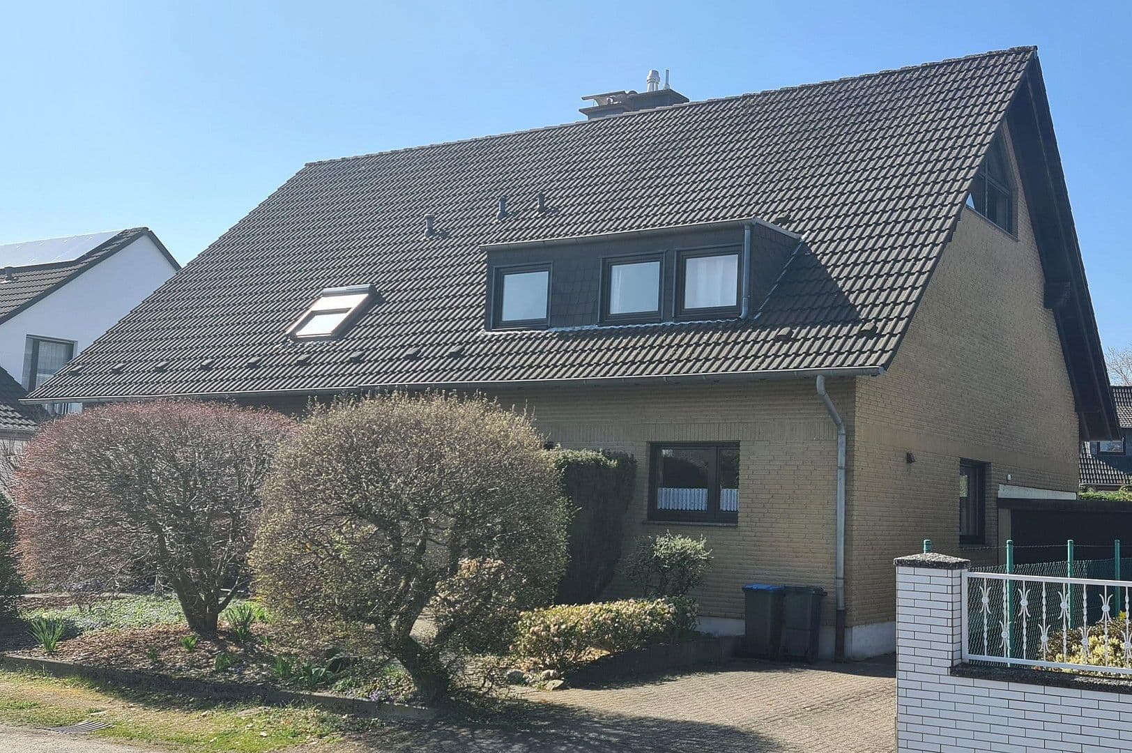 house for sale, 156 m², Gravenberger Weg 11, Langenfeld (Rheinland), North Rhine-Westphalia house for sale, 156 m², Gravenberger Weg 11, Langenfeld (Rheinland), North Rhine-Westphalia