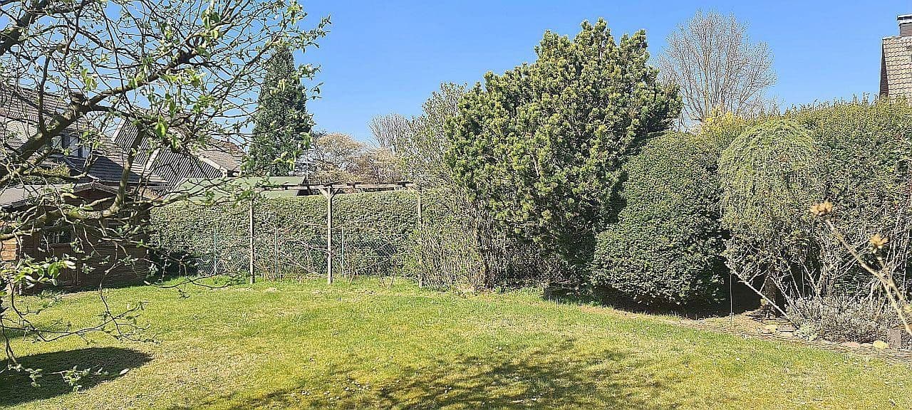 house for sale, 156 m², Gravenberger Weg 11, Langenfeld (Rheinland), North Rhine-Westphalia house for sale, 156 m², Gravenberger Weg 11, Langenfeld (Rheinland), North Rhine-Westphalia