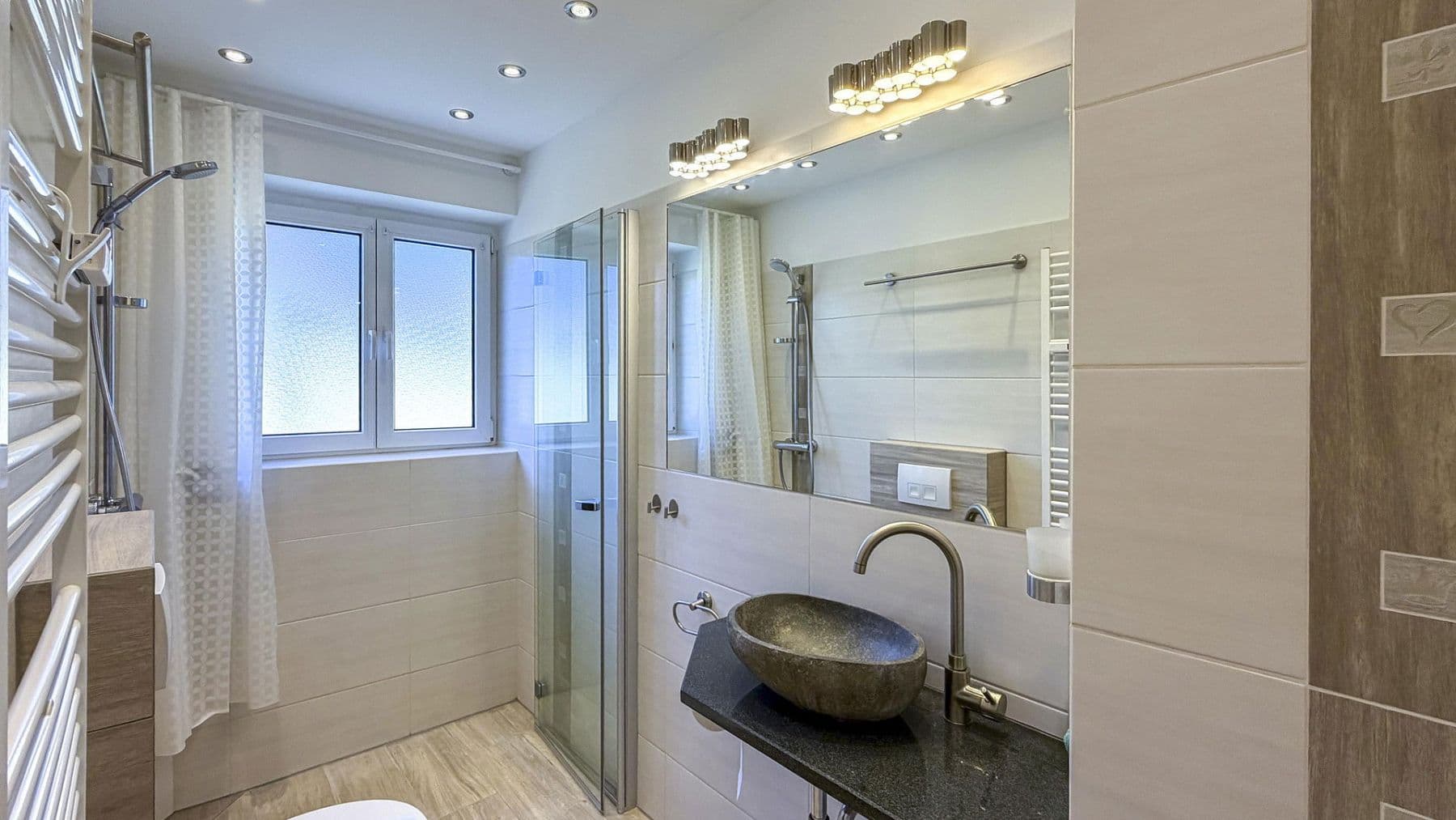 2 bedroom with open-plan kitchen flat for sale, 90 m², Murnau, Bavaria 2 bedroom with open-plan kitchen flat for sale, 90 m², Murnau, Bavaria