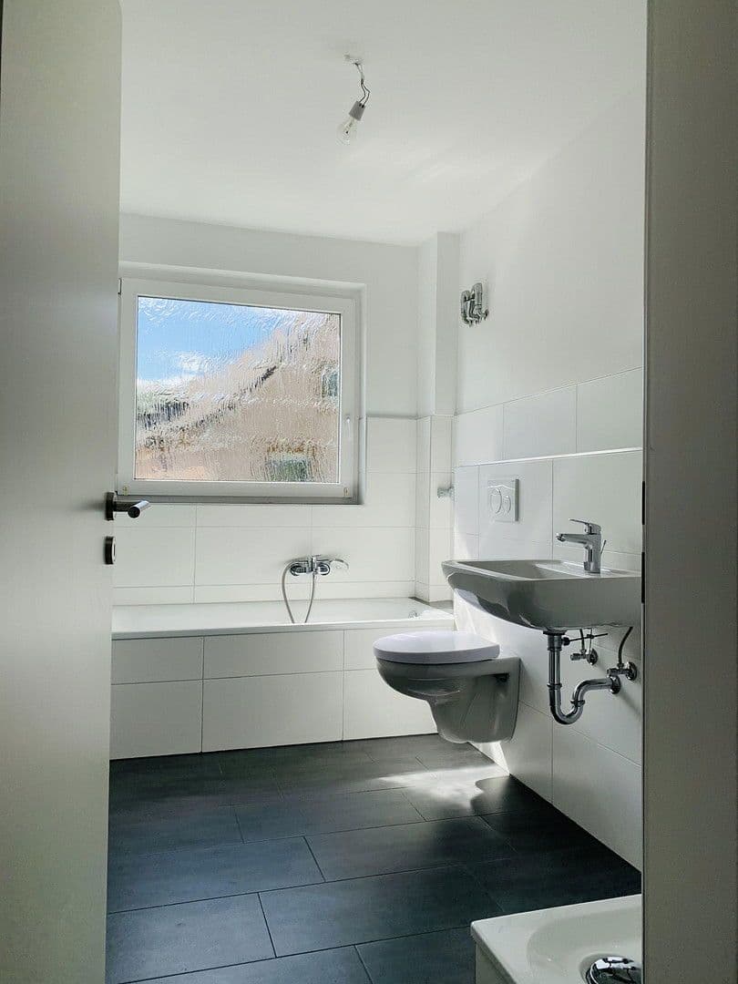 2 bedroom with open-plan kitchen flat to rent, 70 m², Lütgendortmunder Hellweg 95, Dortmund, North Rhine-Westphalia 2 bedroom with open-plan kitchen flat to rent, 70 m², Lütgendortmunder Hellweg 95, Dortmund, North Rhine-Westphalia