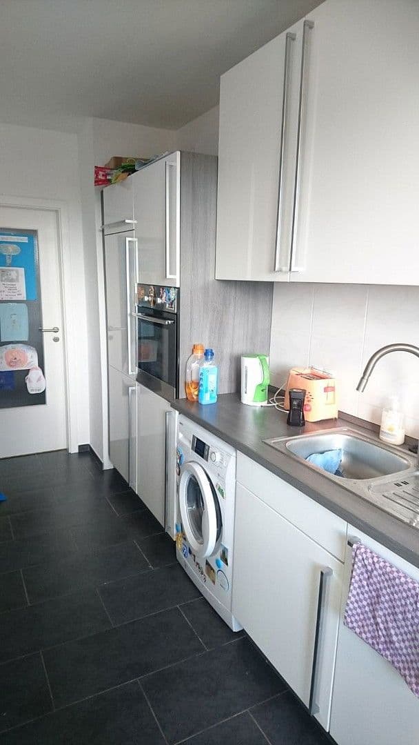 3 bedroom flat to rent, 82 m², Sigmund-Freud-Straße 76, Frankfurt, Hesse 3 bedroom flat to rent, 82 m², Sigmund-Freud-Straße 76, Frankfurt, Hesse