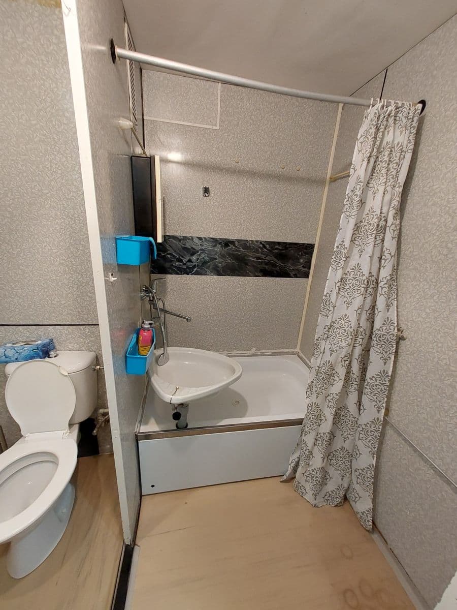 Studio flat to rent, 28 m², Palackého třída, Pardubice, Pardubický Region Studio flat to rent, 28 m², Palackého třída, Pardubice, Pardubický Region