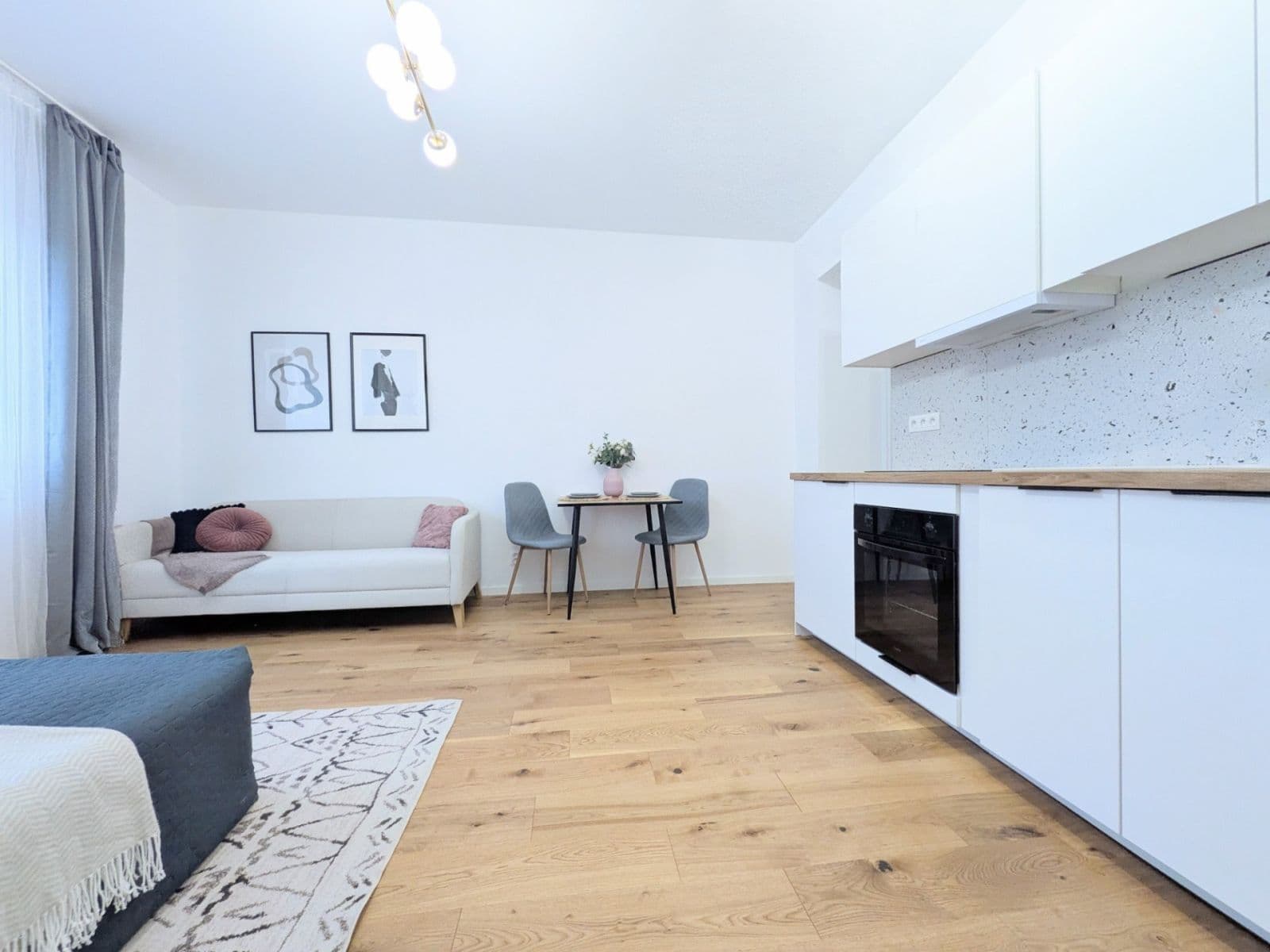 Studio flat to rent, 30 m², Petrohradská, Prague, Prague Studio flat to rent, 30 m², Petrohradská, Prague, Prague