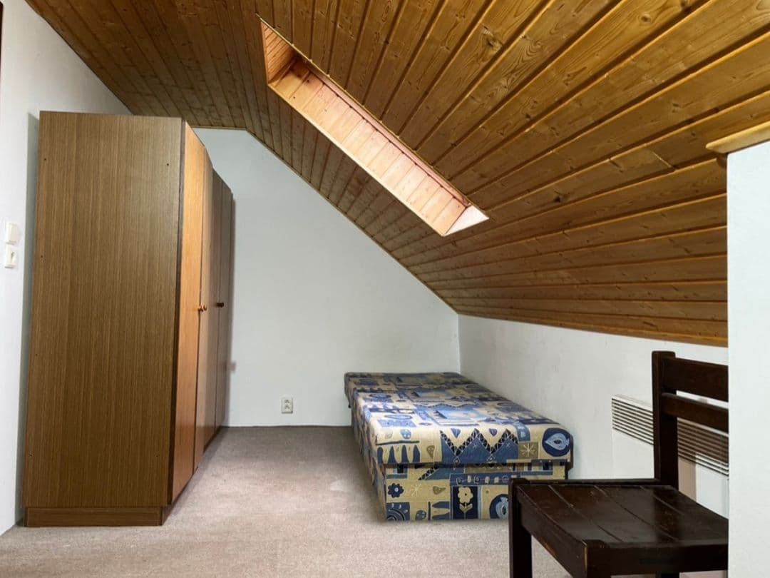 3 bedroom flat to rent, 86 m², Oseček, Středočeský Region 3 bedroom flat to rent, 86 m², Oseček, Středočeský Region