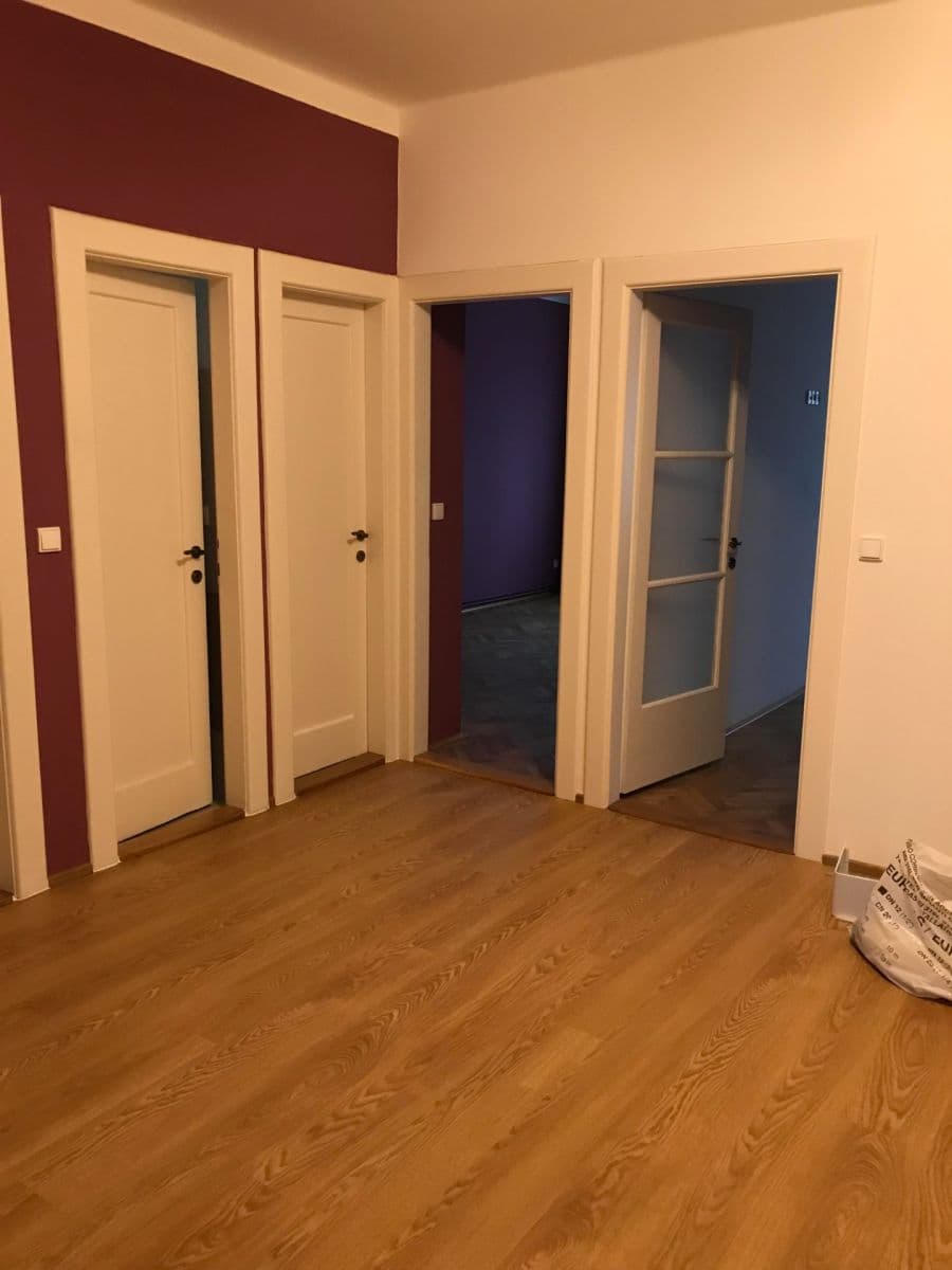 4 bedroom flat for sale, 110 m², Na Valech, Poděbrady, Středočeský Region 4 bedroom flat for sale, 110 m², Na Valech, Poděbrady, Středočeský Region