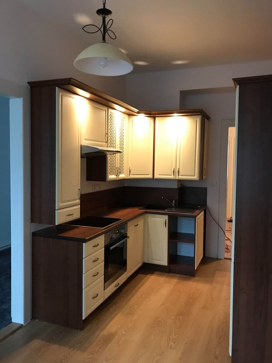 4 bedroom flat for sale, 110 m², Na Valech, Poděbrady, Středočeský Region 4 bedroom flat for sale, 110 m², Na Valech, Poděbrady, Středočeský Region