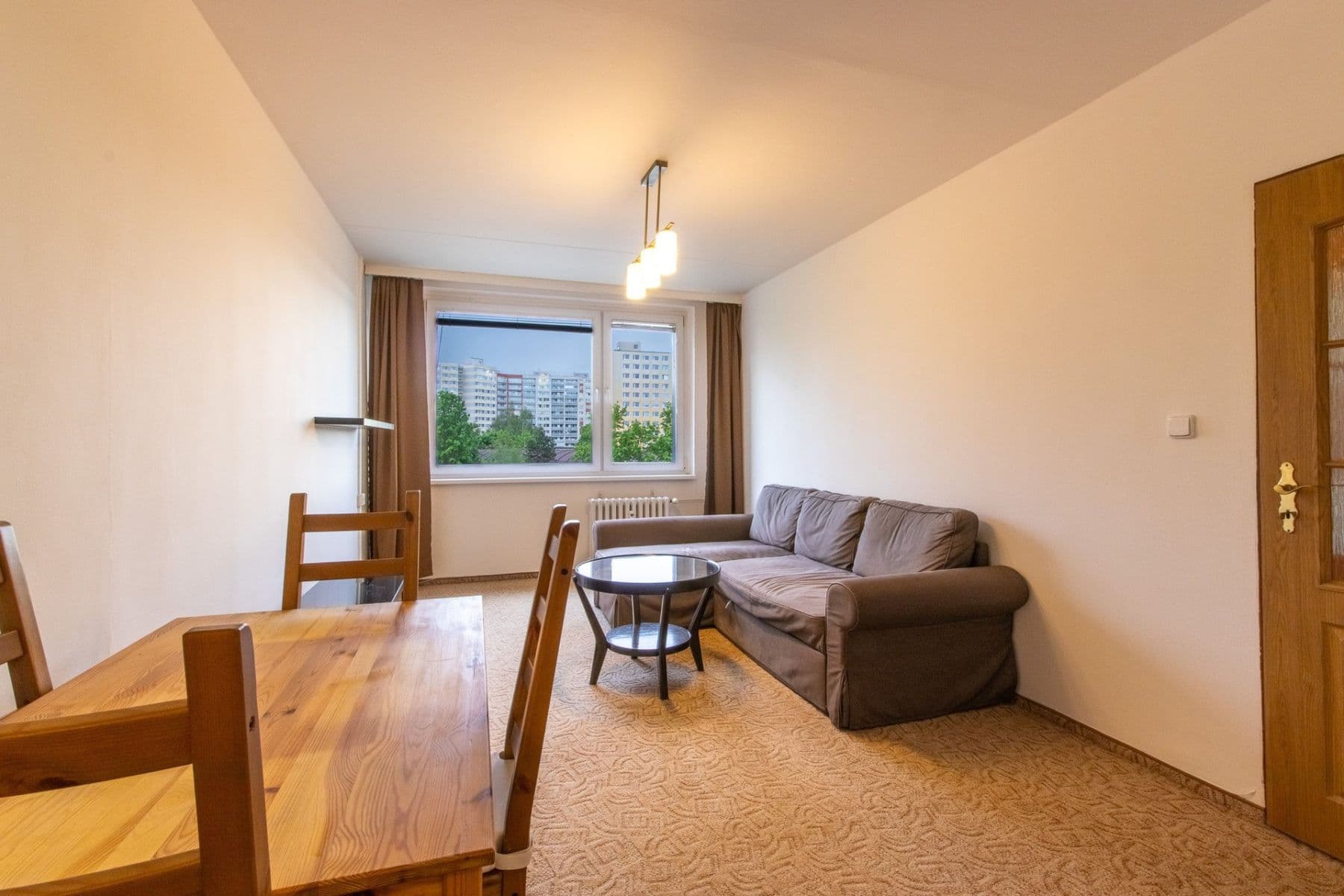 1 bedroom with open-plan kitchen flat to rent, 43 m², Modrá, Prague, Prague 1 bedroom with open-plan kitchen flat to rent, 43 m², Modrá, Prague, Prague