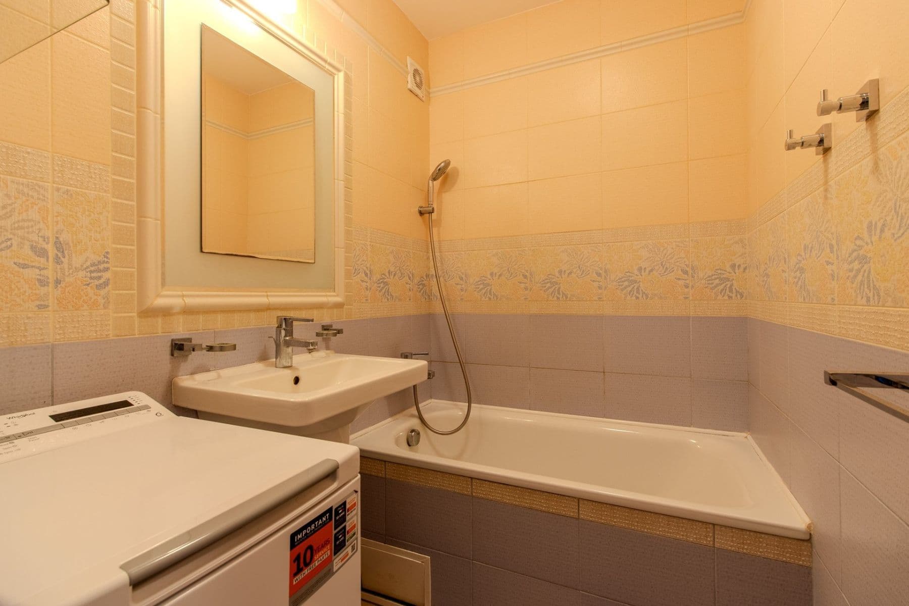 1 bedroom with open-plan kitchen flat to rent, 43 m², Modrá, Prague, Prague 1 bedroom with open-plan kitchen flat to rent, 43 m², Modrá, Prague, Prague