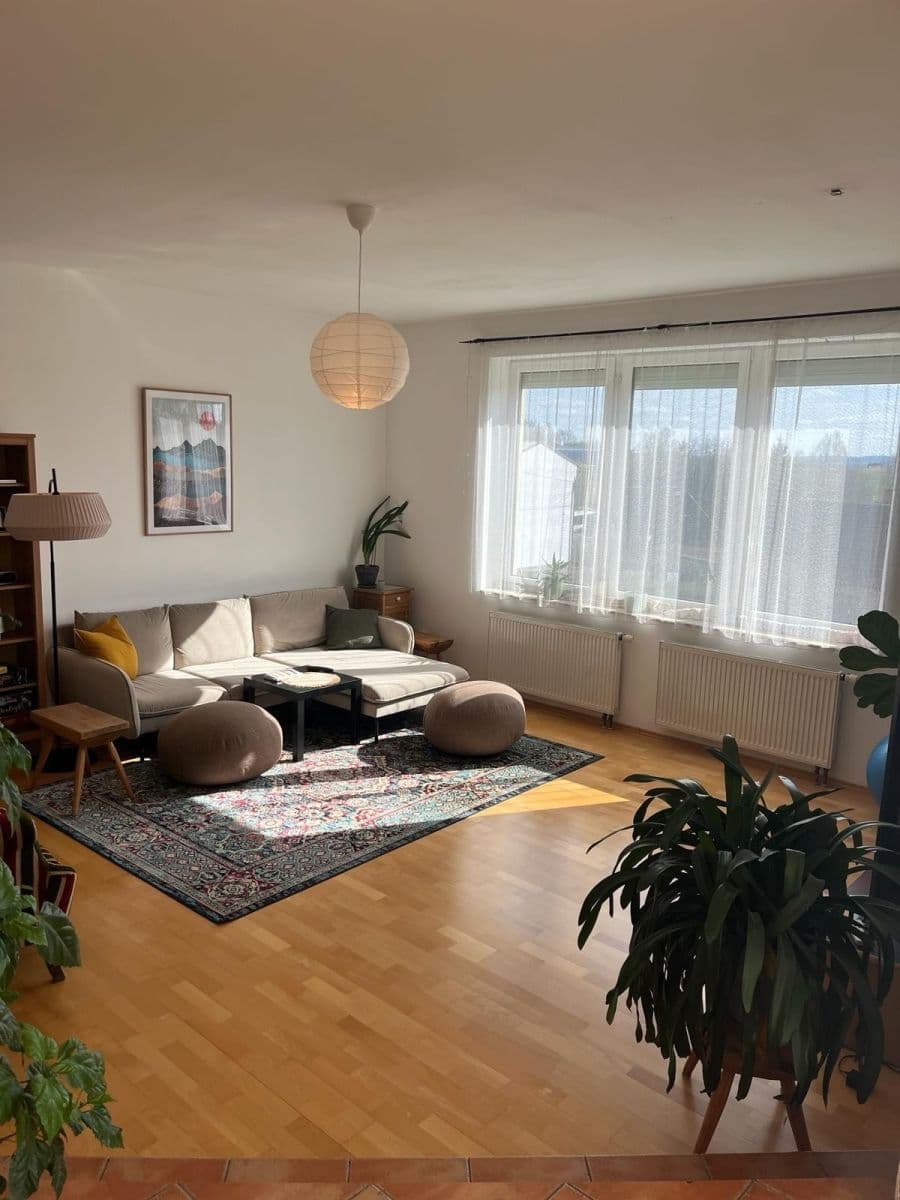 house to rent, 200 m², Tyršova, Jílové u Prahy, Středočeský Region house to rent, 200 m², Tyršova, Jílové u Prahy, Středočeský Region