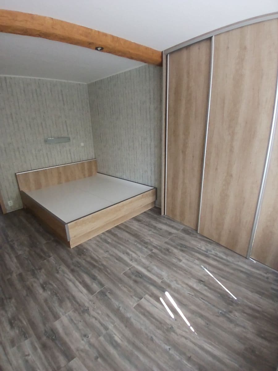 2 bedroom flat to rent, 60 m², Karla Buriana, Chomutov, Ústecký Region 2 bedroom flat to rent, 60 m², Karla Buriana, Chomutov, Ústecký Region