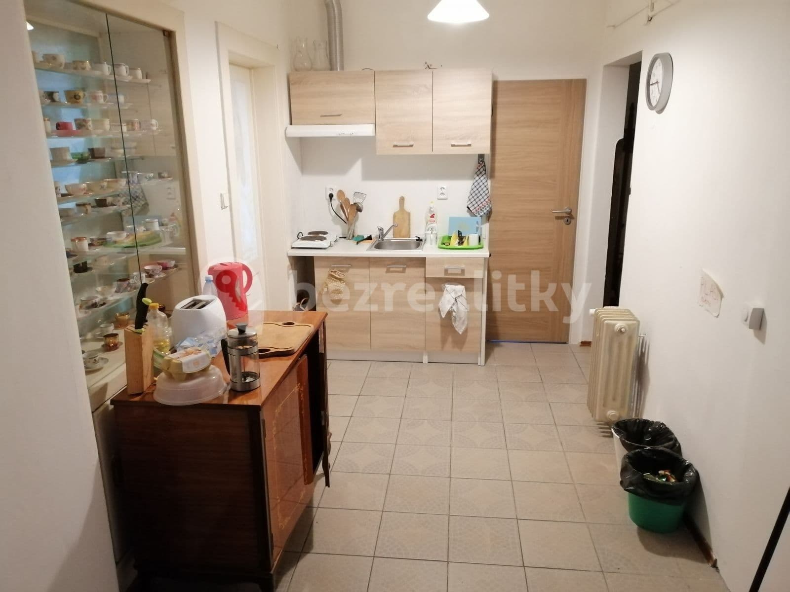 2 bedroom with open-plan kitchen flat to rent, 10 m², Slivenecká, Prague, Prague 2 bedroom with open-plan kitchen flat to rent, 10 m², Slivenecká, Prague, Prague