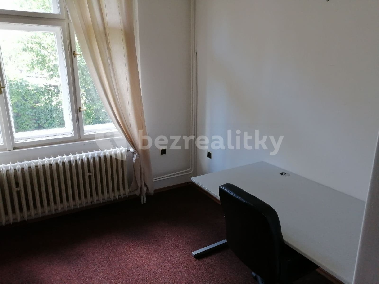 2 bedroom with open-plan kitchen flat to rent, 10 m², Slivenecká, Prague, Prague 2 bedroom with open-plan kitchen flat to rent, 10 m², Slivenecká, Prague, Prague