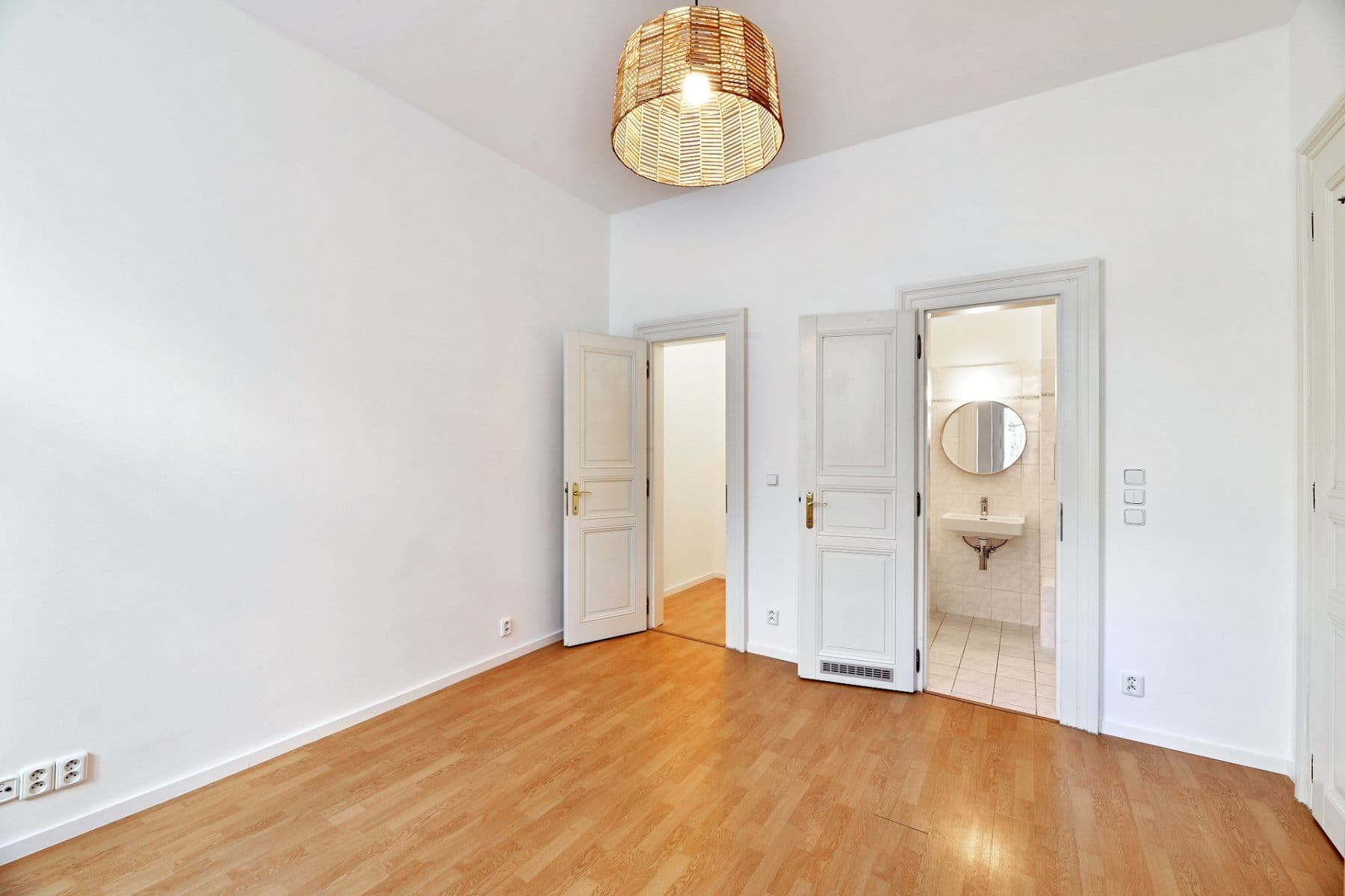 1 bedroom with open-plan kitchen flat to rent, 39 m², Zlatnická, Prague, Prague 1 bedroom with open-plan kitchen flat to rent, 39 m², Zlatnická, Prague, Prague