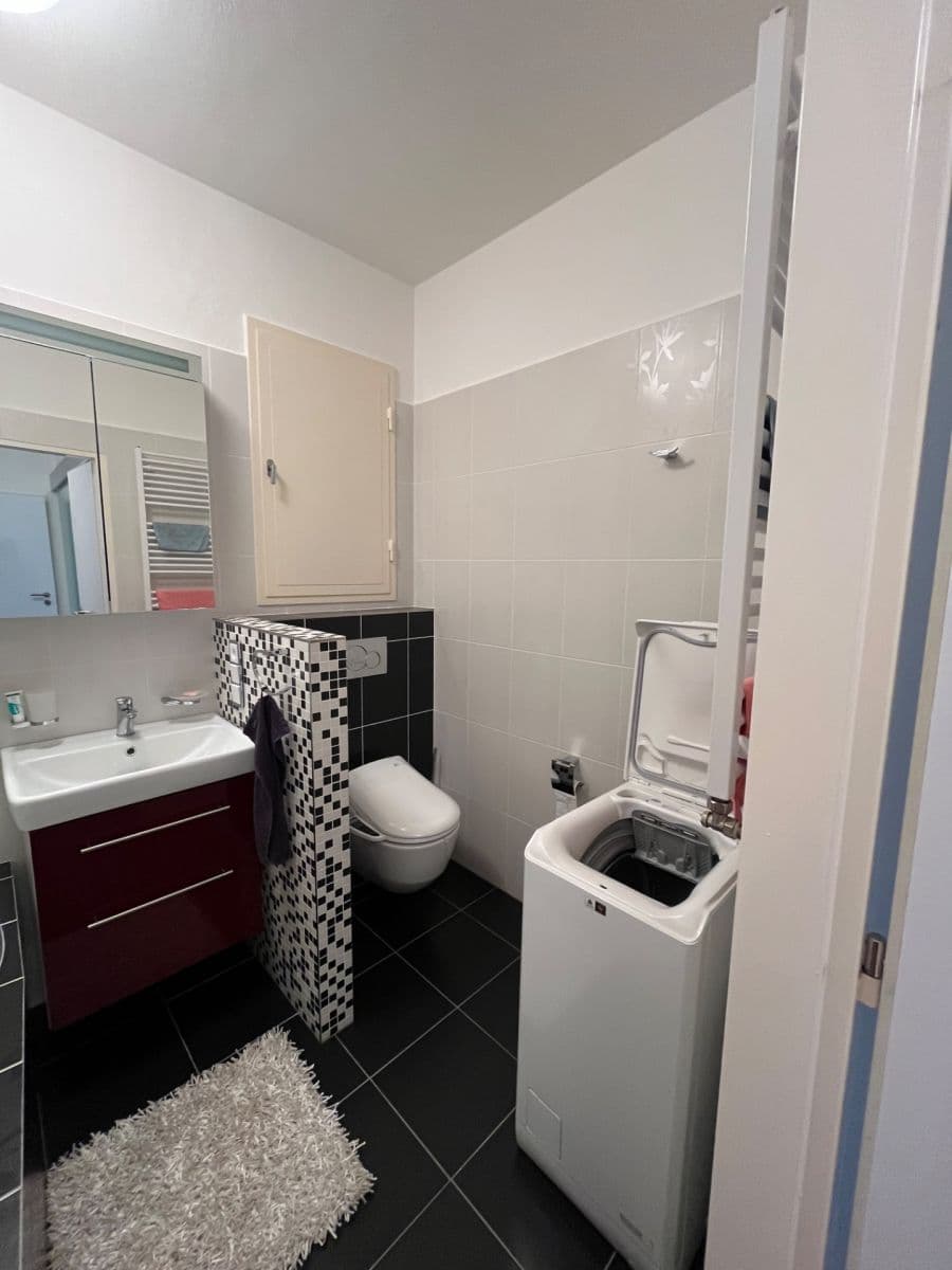 Studio flat to rent, 43 m², Březnická, Zlín, Zlínský Region Studio flat to rent, 43 m², Březnická, Zlín, Zlínský Region