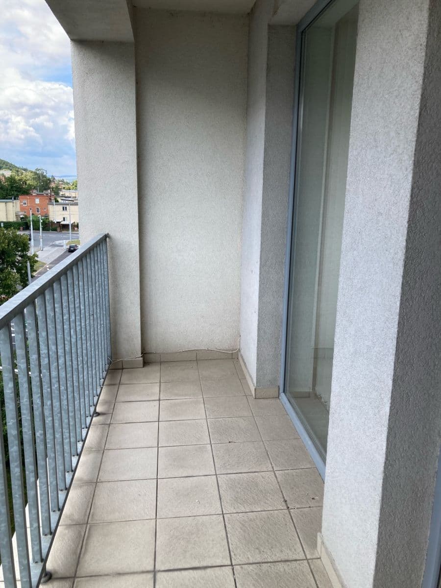 Studio flat to rent, 43 m², Březnická, Zlín, Zlínský Region Studio flat to rent, 43 m², Březnická, Zlín, Zlínský Region