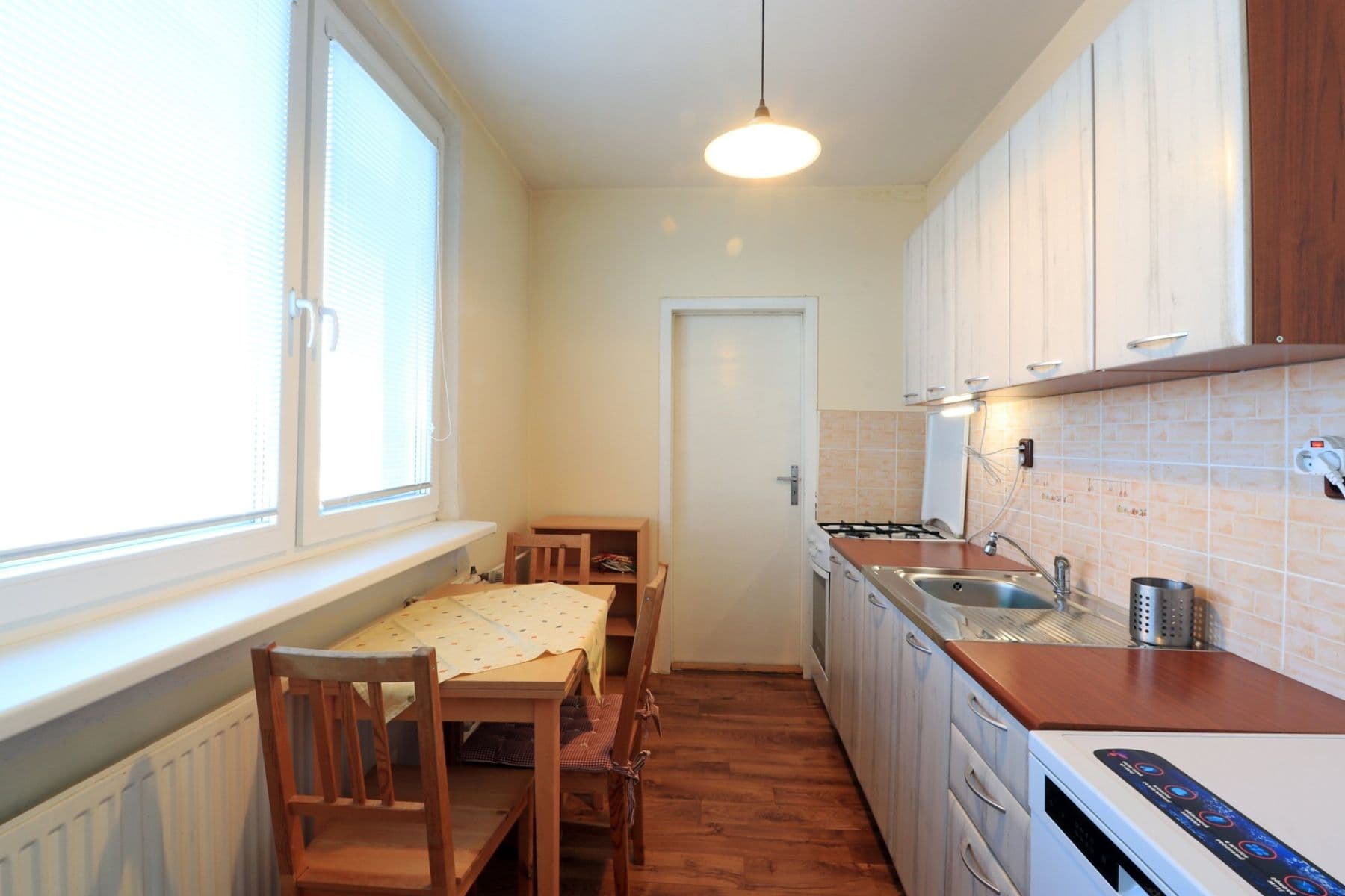 3 bedroom flat to rent, 70 m², Polabská, Prague, Prague 3 bedroom flat to rent, 70 m², Polabská, Prague, Prague