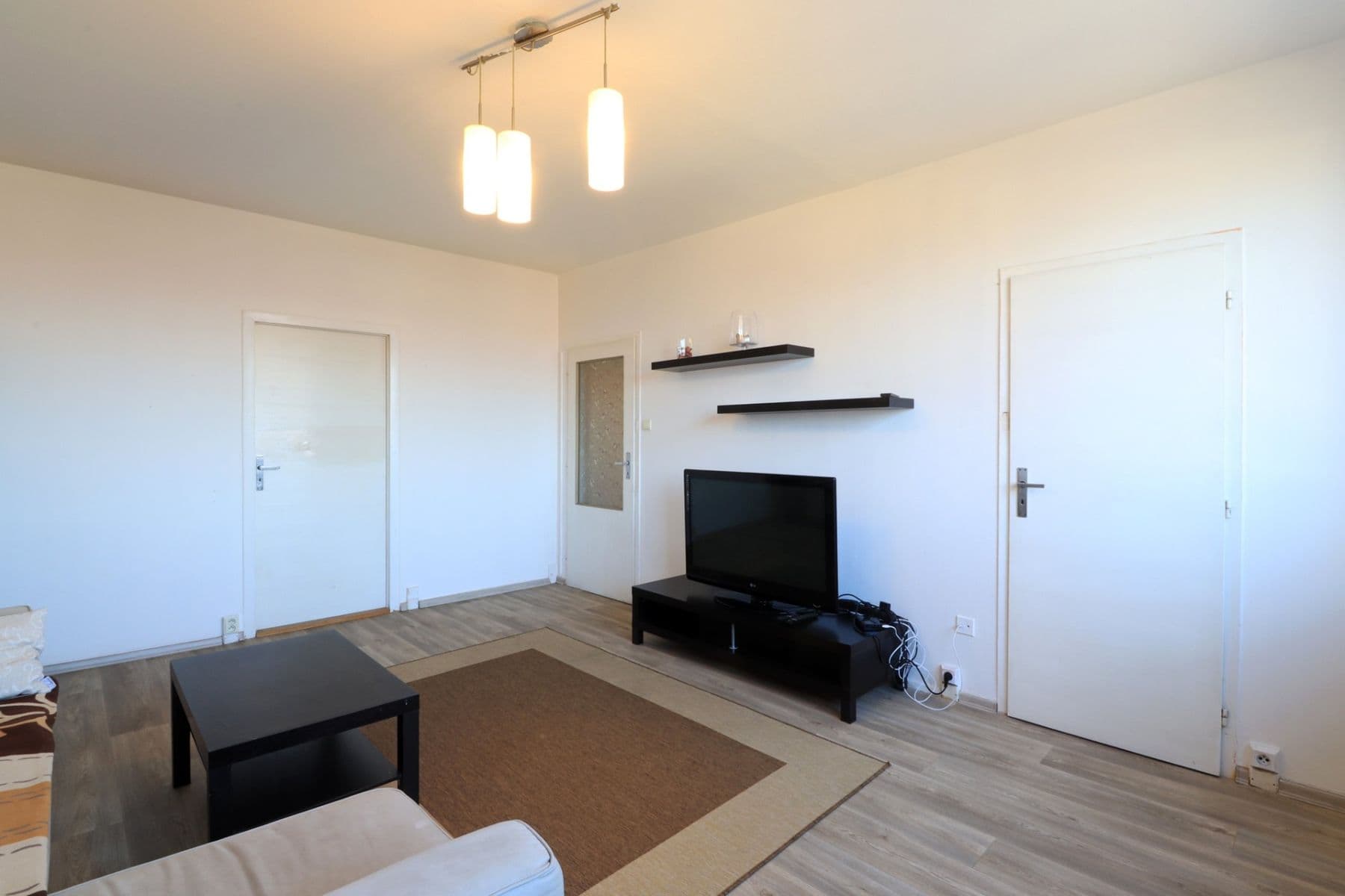 3 bedroom flat to rent, 70 m², Polabská, Prague, Prague 3 bedroom flat to rent, 70 m², Polabská, Prague, Prague