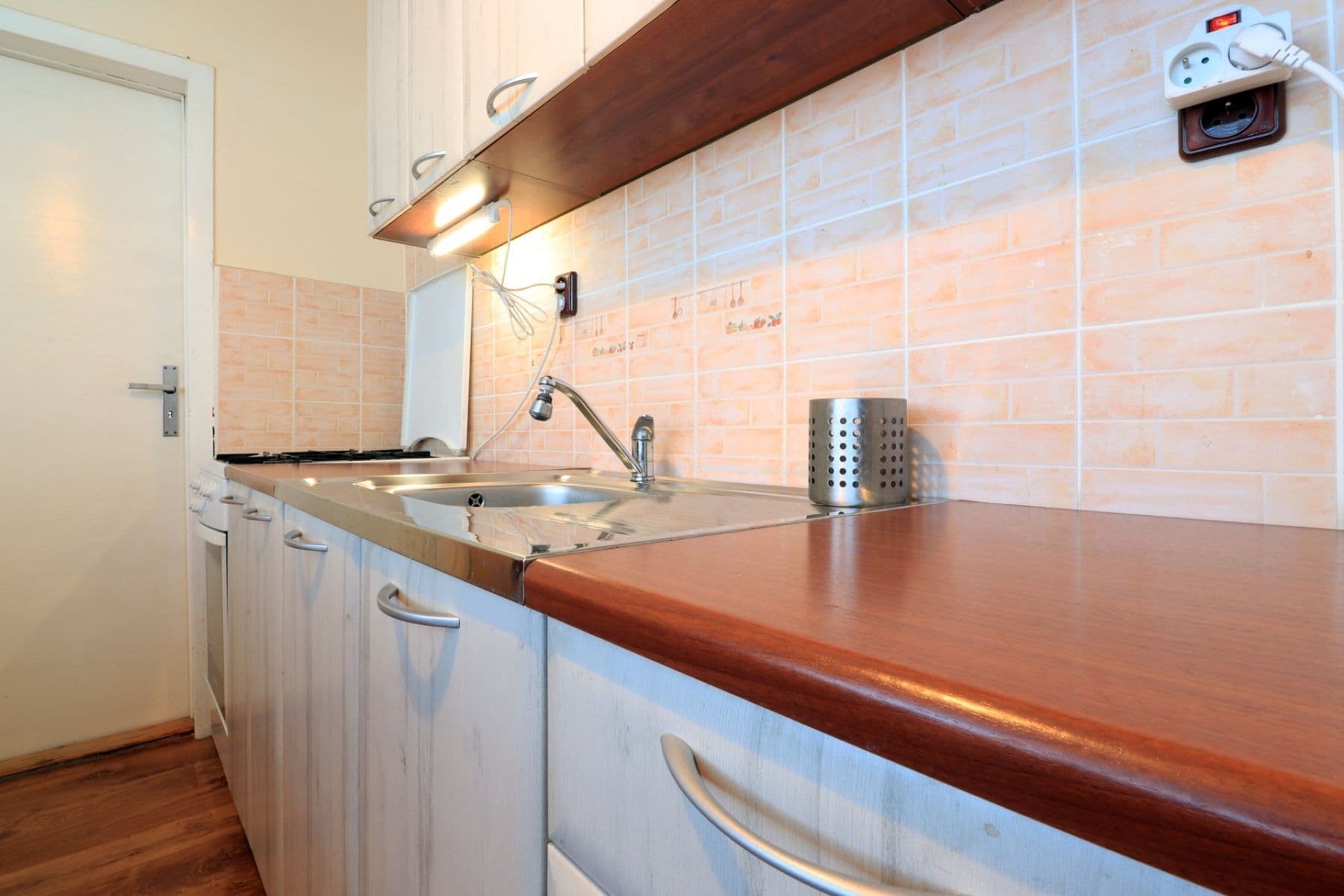 3 bedroom flat to rent, 70 m², Polabská, Prague, Prague 3 bedroom flat to rent, 70 m², Polabská, Prague, Prague