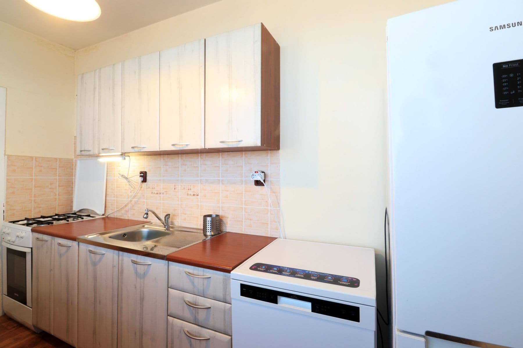 3 bedroom flat to rent, 70 m², Polabská, Prague, Prague 3 bedroom flat to rent, 70 m², Polabská, Prague, Prague