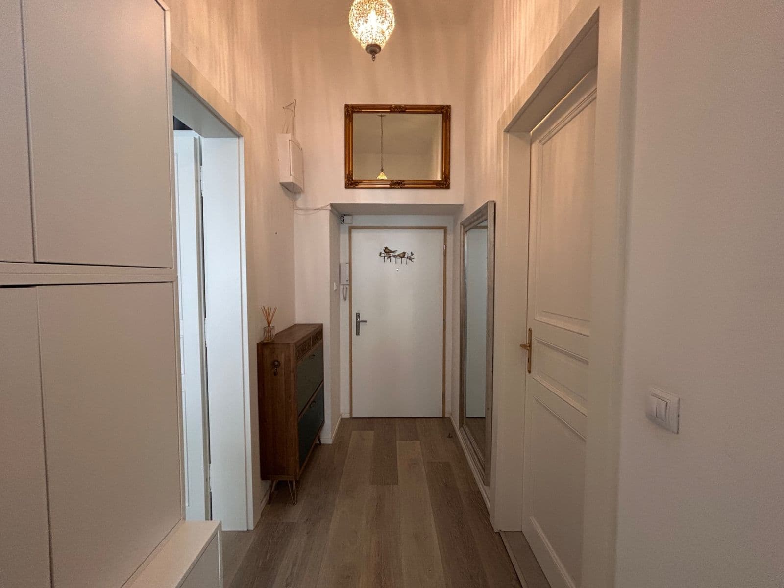 1 bedroom flat to rent, 44 m², Šafaříkova, Prague, Prague 1 bedroom flat to rent, 44 m², Šafaříkova, Prague, Prague