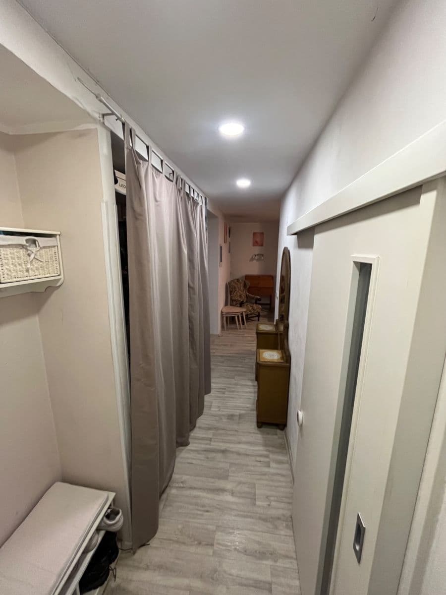 2 bedroom with open-plan kitchen flat for sale, 68 m², 17. listopadu, Ústí nad Labem, Ústecký Region 2 bedroom with open-plan kitchen flat for sale, 68 m², 17. listopadu, Ústí nad Labem, Ústecký Region