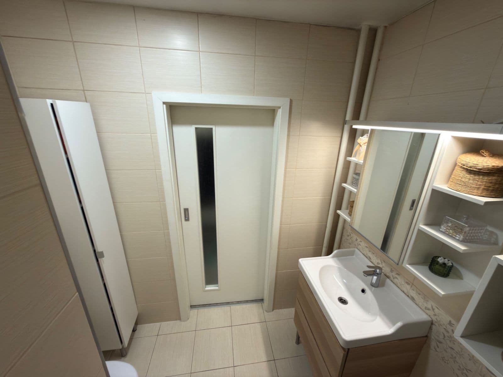 2 bedroom with open-plan kitchen flat for sale, 68 m², 17. listopadu, Ústí nad Labem, Ústecký Region 2 bedroom with open-plan kitchen flat for sale, 68 m², 17. listopadu, Ústí nad Labem, Ústecký Region